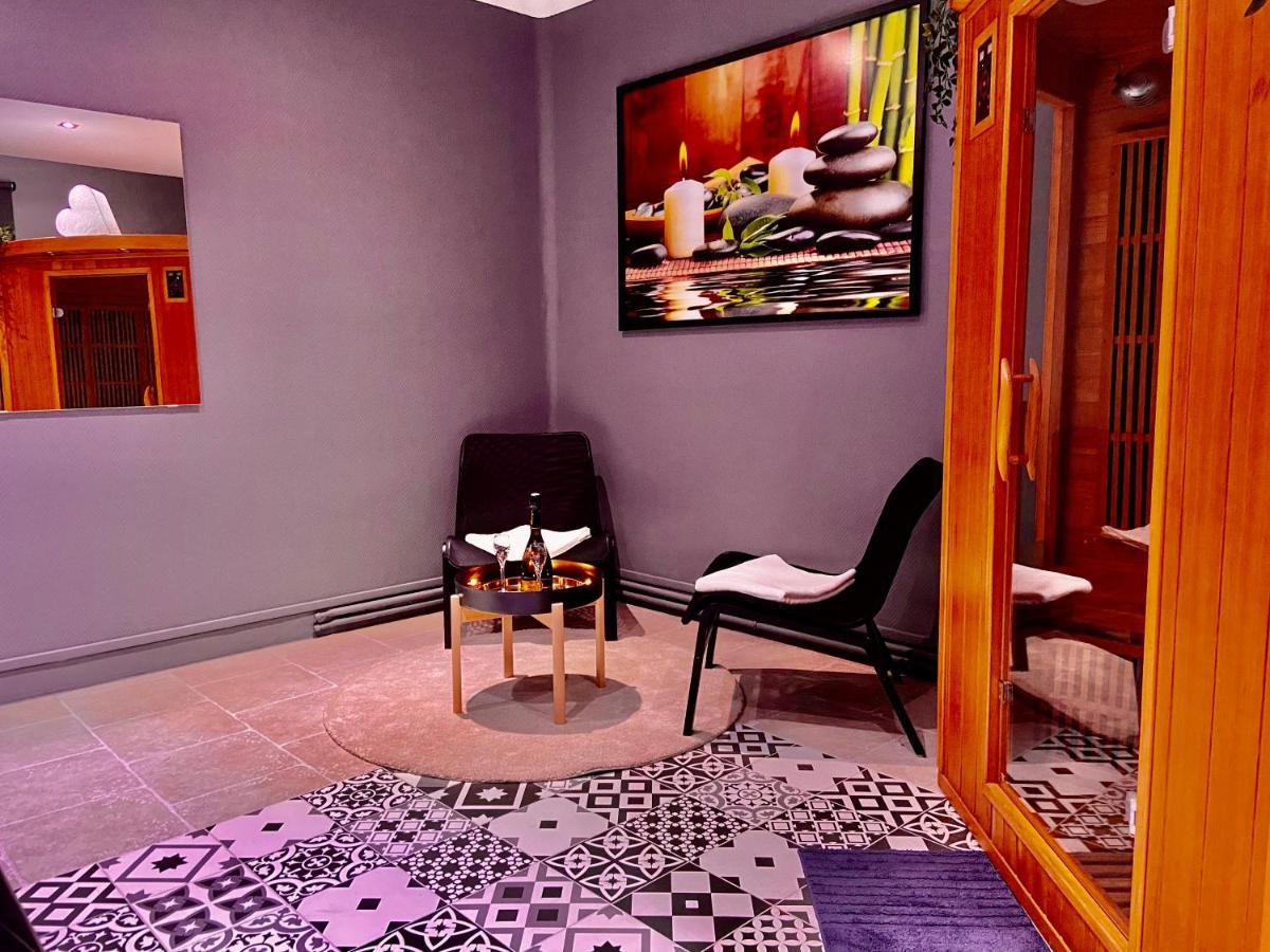 Suite Avec Jacuzzi Et Sauna Privee 에브뢰 외부 사진